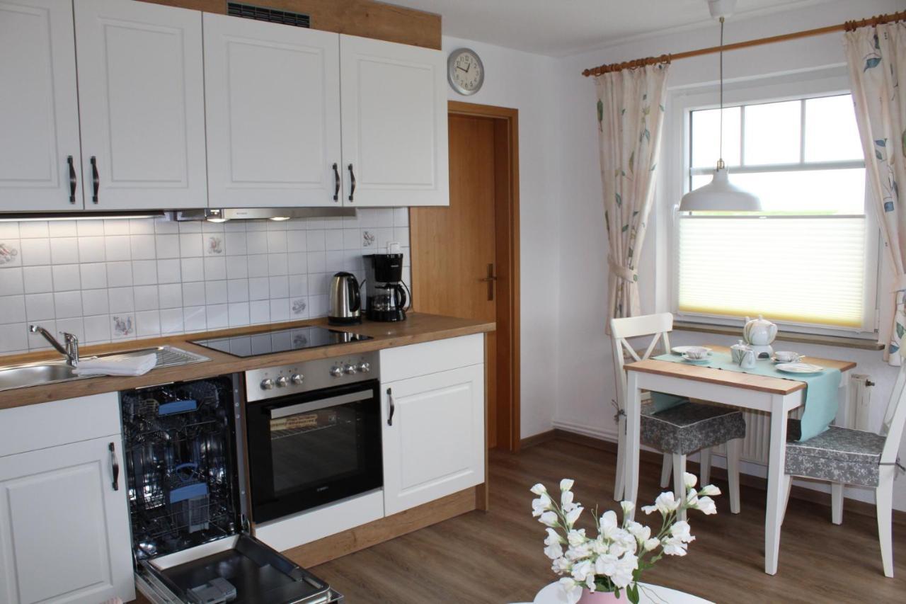 Ferienwohnung Haus Anker Neuharlingersiel Exterior foto
